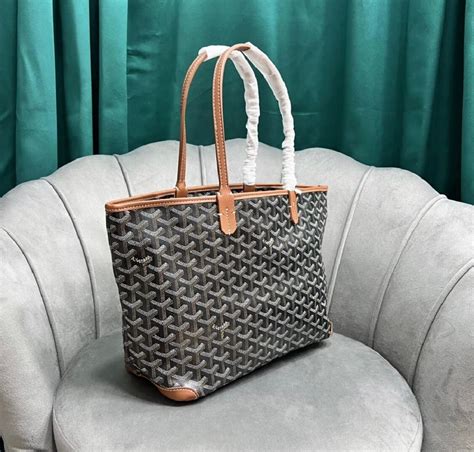 buy fake goyard|how to authenticate goyard.